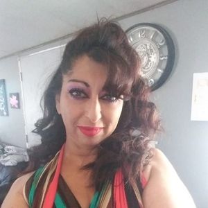 Meet your Posher, Francine